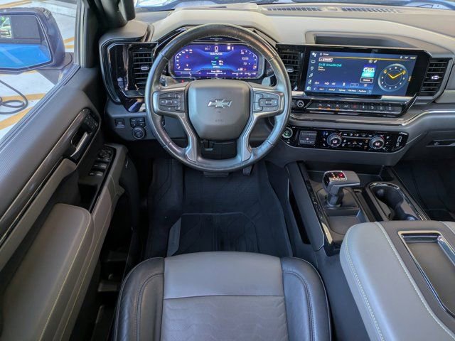Used 2022 Chevrolet Silverado 1500 ZR2 image 15