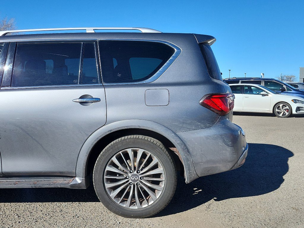 Used 2018 INFINITI QX80 4WD w/ Driver Assistance Package image 9