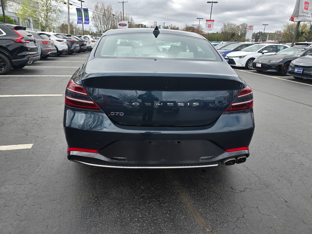 Used 2023 Genesis G70 2.0T RWD image 7
