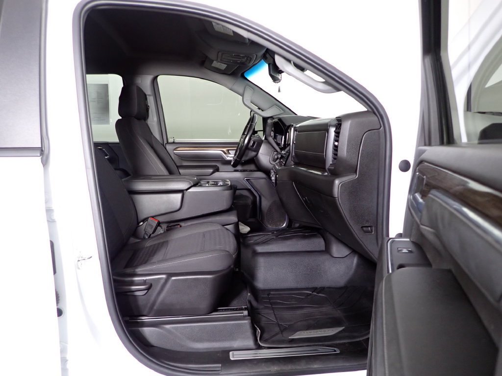 Used 2024 Chevrolet Silverado 2500 LT w/ Convenience Package AWD/4WD image 36