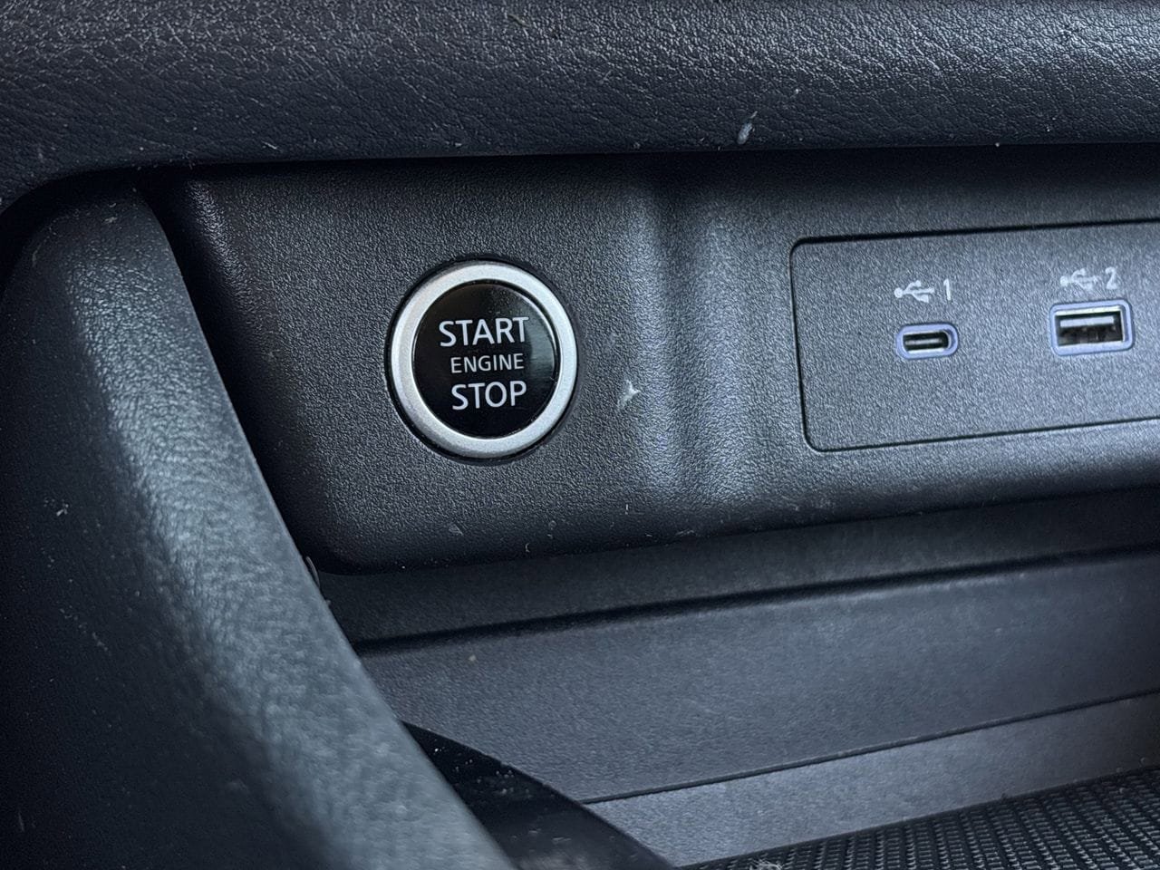 Used 2023 Nissan Rogue S FWD image 18