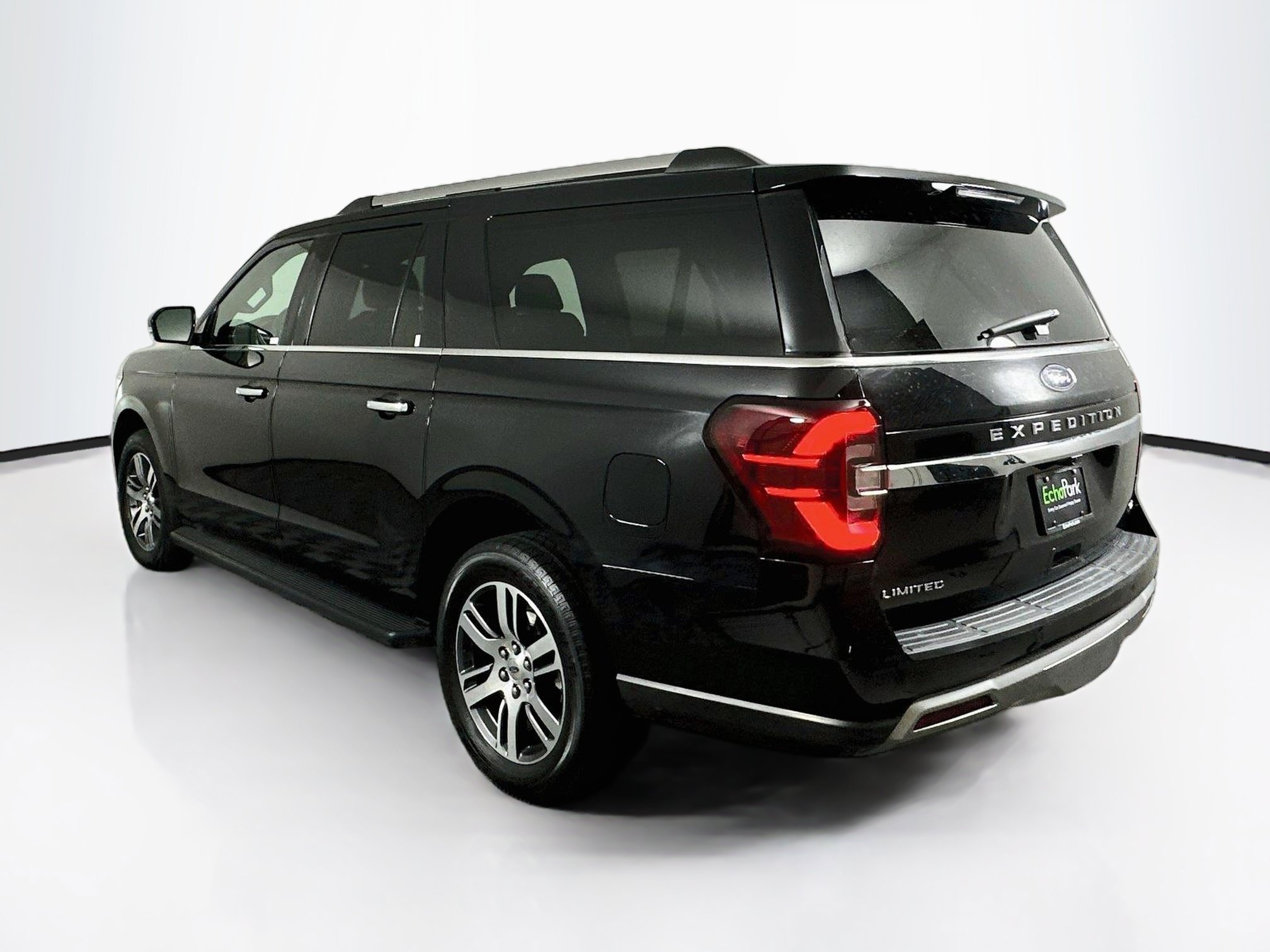 Used 2024 Ford Expedition Max Limited RWD image 5