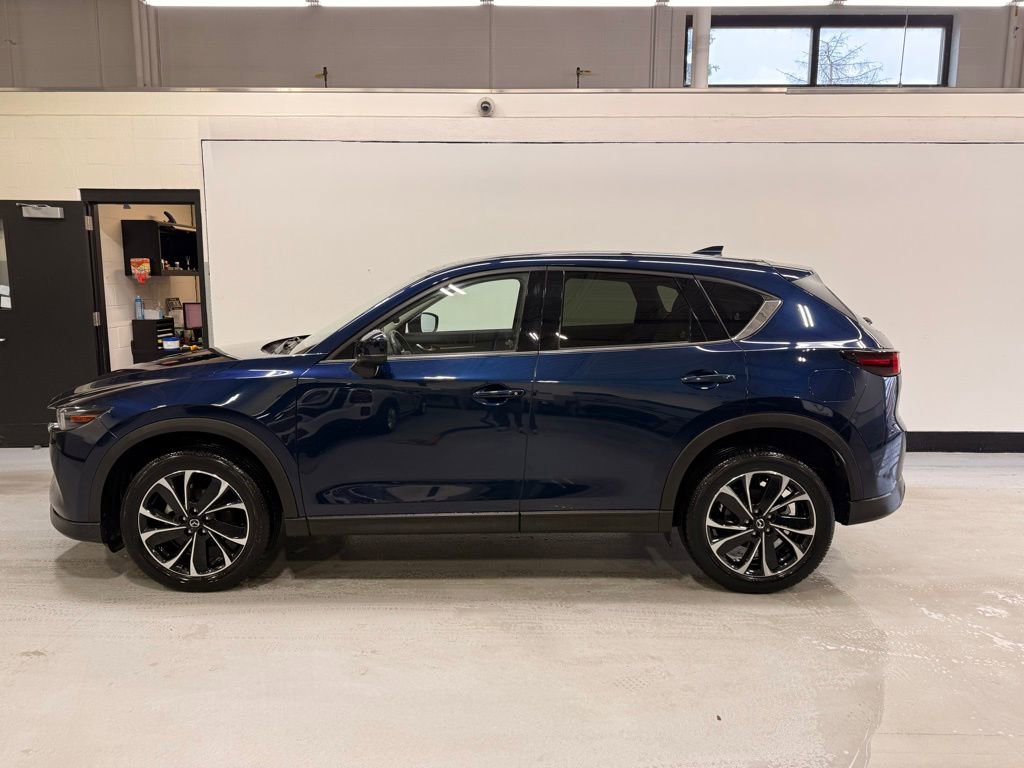 Used 2022 MAZDA CX-5 AWD 2.5 S w/ Premium Plus Pkg image 2