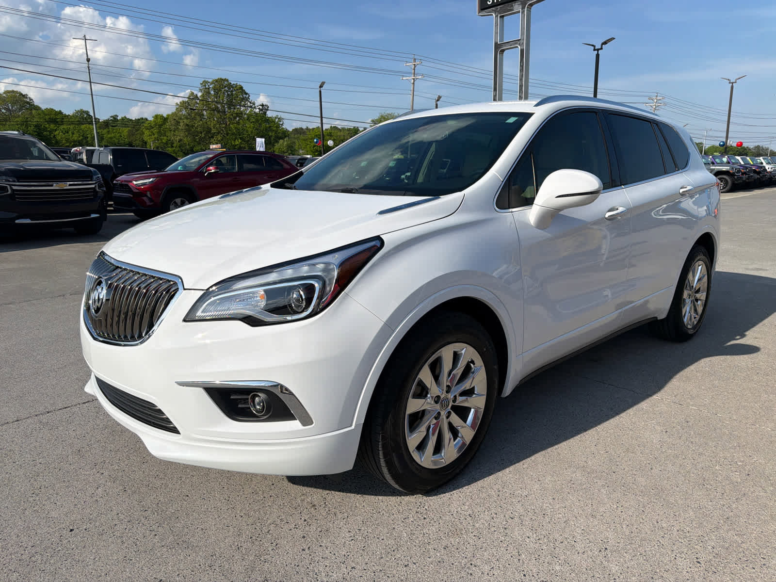Used 2018 Buick Envision Essence FWD image 1
