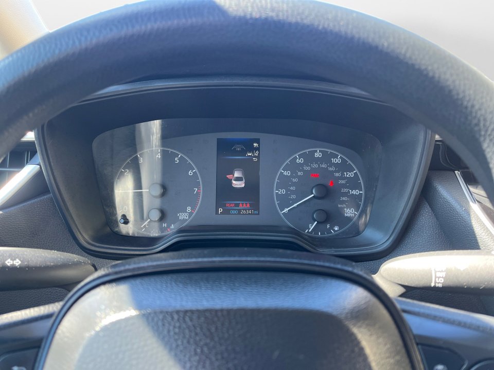 Used 2025 Toyota Corolla LE image 14