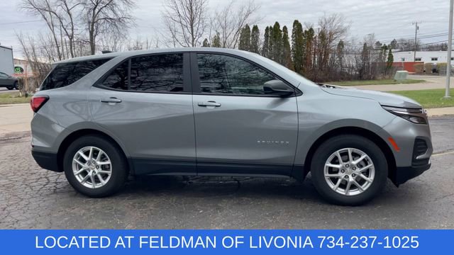 Certified 2024 Chevrolet Equinox LS w/ LS Convenience Package image 9