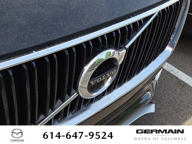 Used 2017 Volvo XC90 T6 Momentum w/ Vision Package AWD/4WD image 11