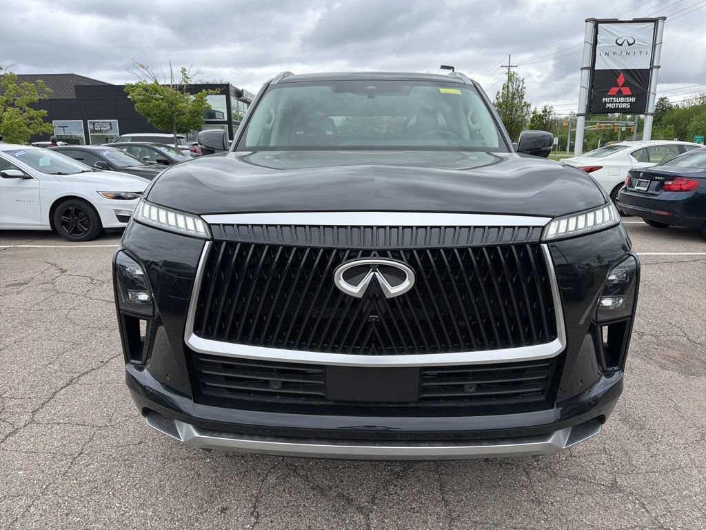 Used 2025 INFINITI QX80 Sensory w/ Premium Cargo Package AWD/4WD image 8