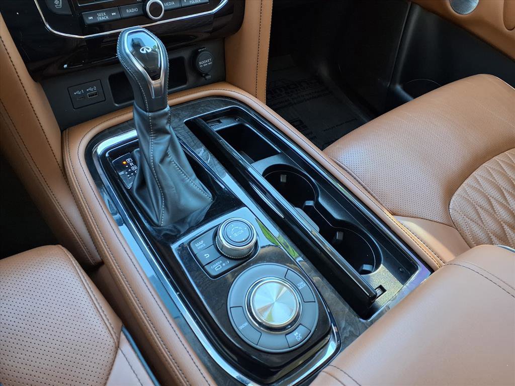 Used 2020 INFINITI QX80 Luxe w/ Proactive Package image 25