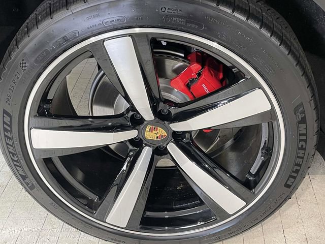 New 2026 Porsche Macan S image 13