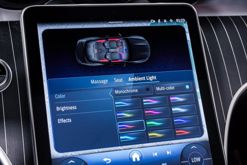 Used 2024 Mercedes-Benz CLE 450 4MATIC Cabriolet image 31