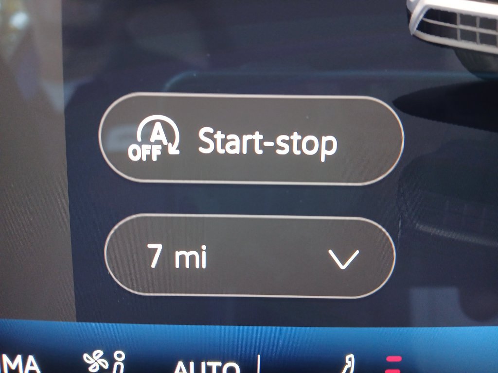 New 2027 Volkswagen Tiguan SE FWD image 16