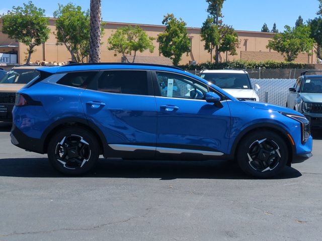 Certified 2026 Kia Sportage EX w/ EX Panorama Roof Package FWD image 2