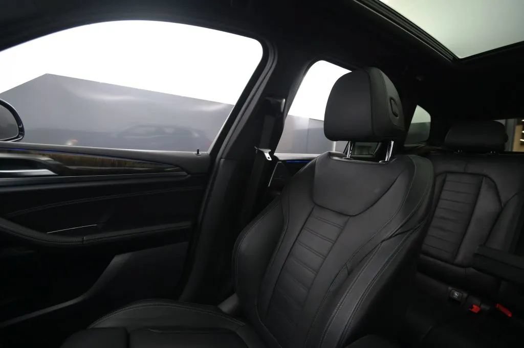 Used 2018 BMW X3 xDrive30i AWD/4WD image 29