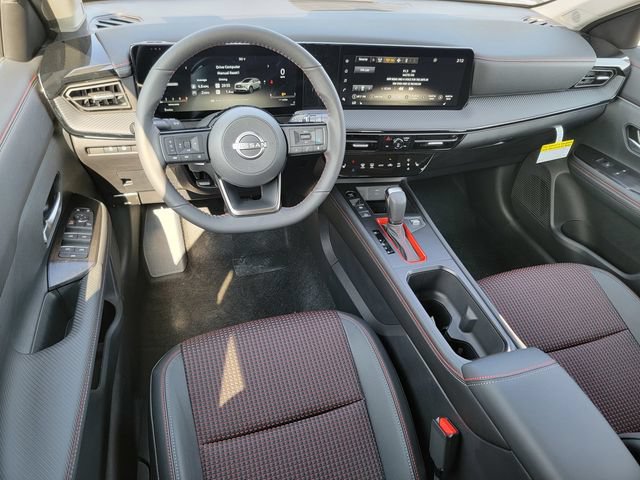 New 2025 Nissan Kicks SR w/ SR Premium Package AWD/4WD image 32