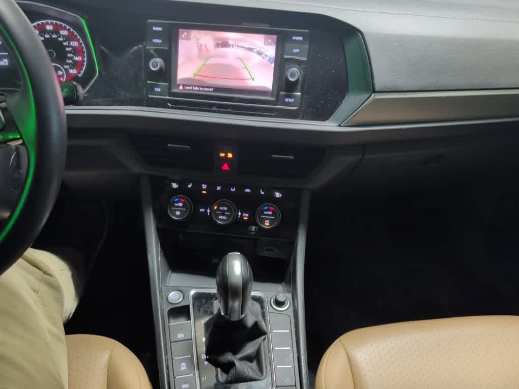 Used 2019 Volkswagen Jetta SE FWD image 15