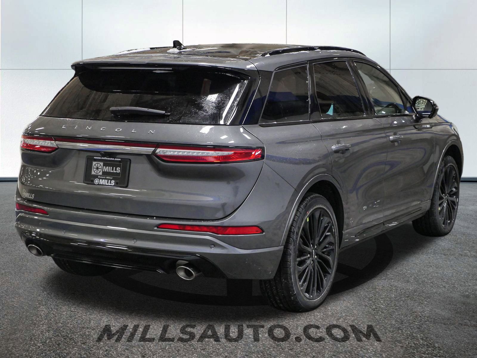 New 2025 Lincoln Corsair Grand Touring w/ Equipment Group 302A image 7