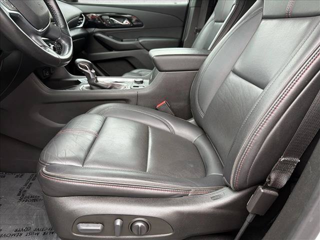 Used 2022 Chevrolet Traverse RS w/ LPO, Floor Liner Package AWD/4WD image 12