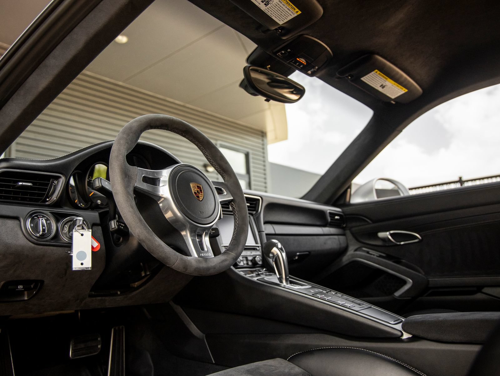 Certified 2016 Porsche 911 GT3 RWD image 4