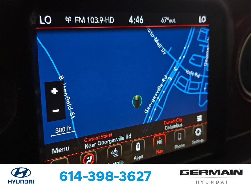 Used 2022 Jeep Wrangler Unlimited Rubicon w/ Cold Weather Group AWD/4WD image 28