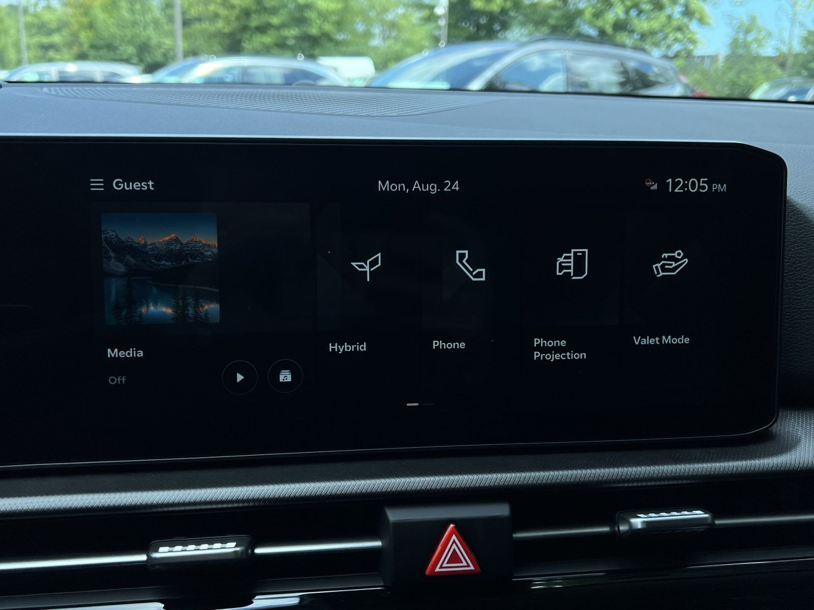 New 2027 Kia Sportage LX FWD image 25