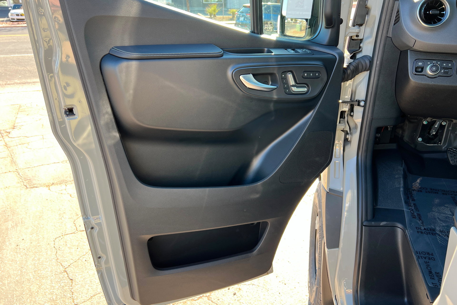 New 2025 Mercedes-Benz Sprinter 2500 image 14