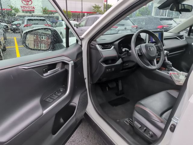 Used 2024 Toyota RAV4 Adventure AWD/4WD image 10