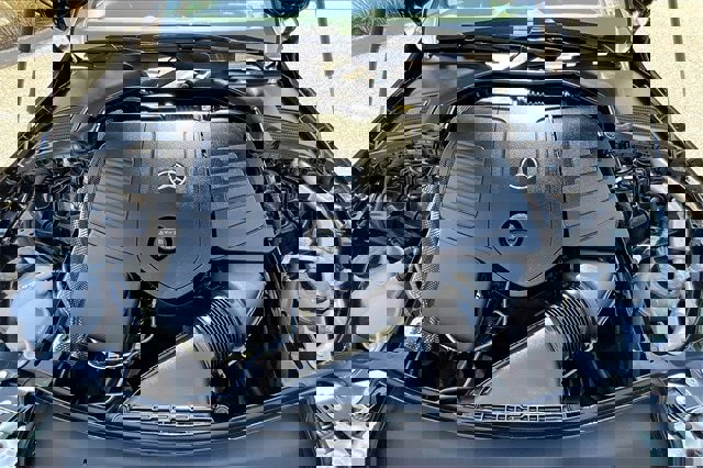 Certified 2025 Mercedes-Benz C 300 4MATIC Sedan image 33