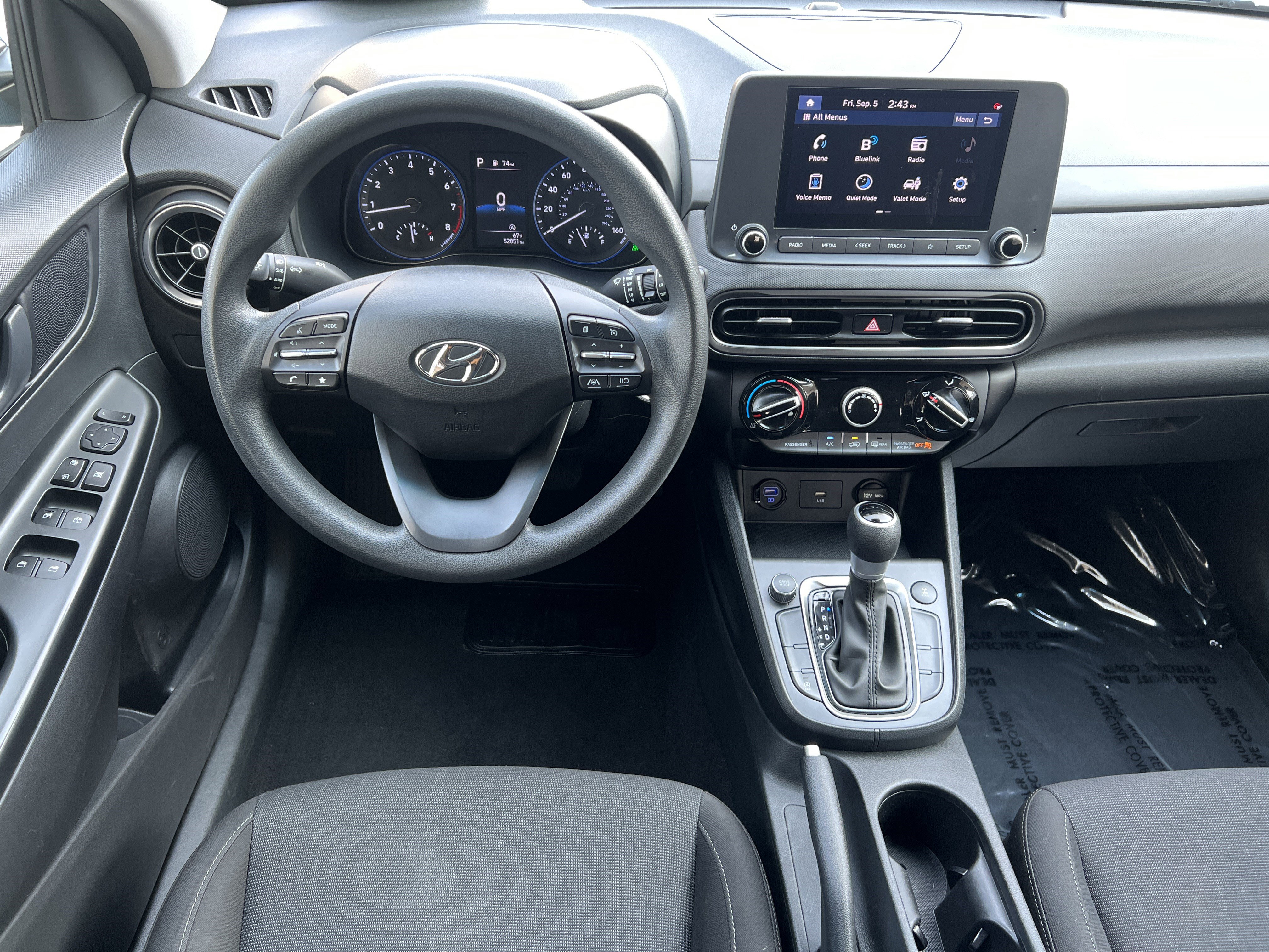 Used 2023 Hyundai Kona SEL image 32