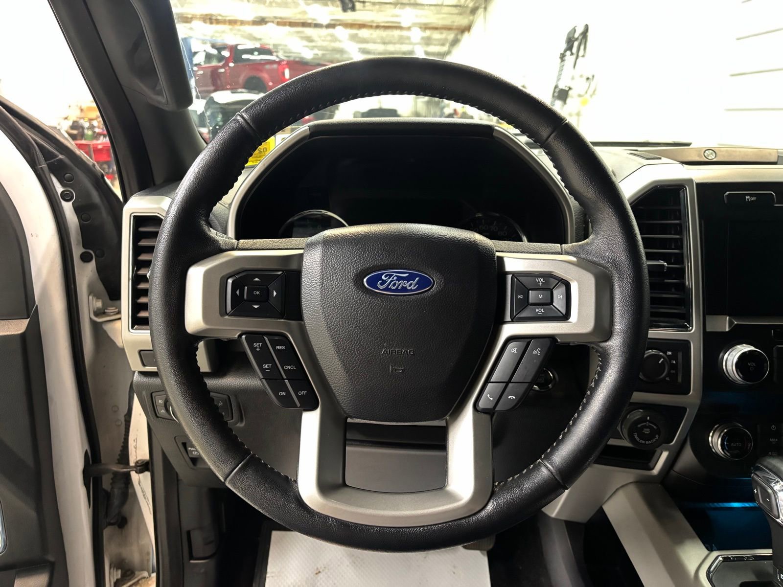 Used 2020 Ford F150 Lariat w/ Equipment Group 502A Luxury image 15