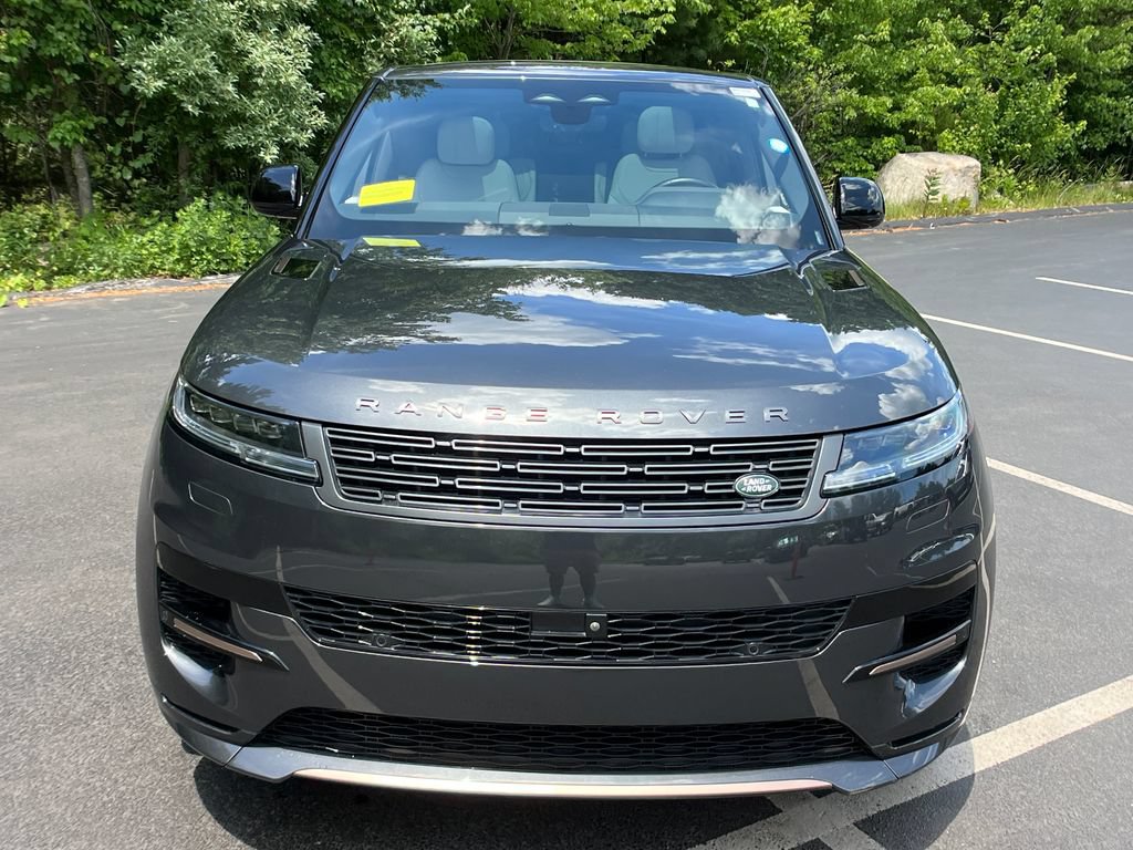 Used 2025 Land Rover Range Rover Sport Dynamic SE AWD/4WD image 8