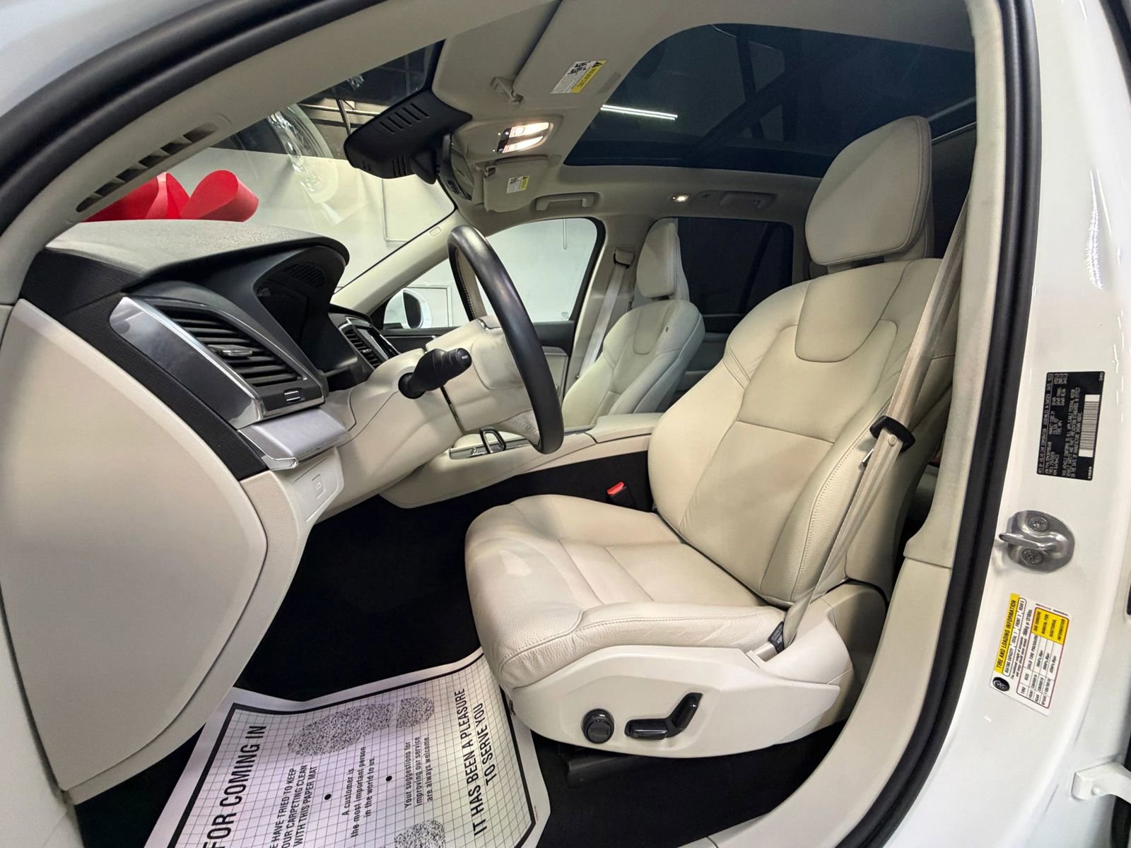 Used 2024 Volvo XC90 B5 Core AWD/4WD image 39