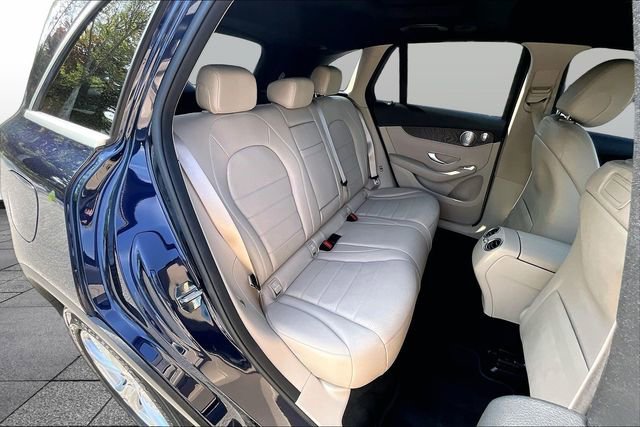 Used 2018 Mercedes-Benz GLC 300 4MATIC image 28