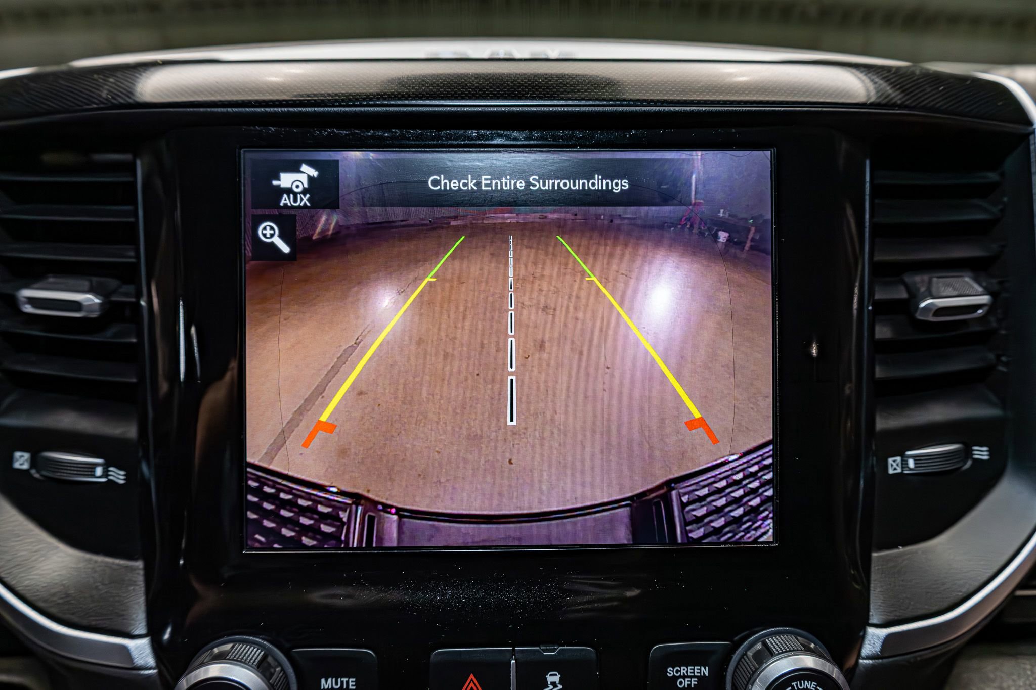 Used 2020 RAM 2500 Laramie image 18