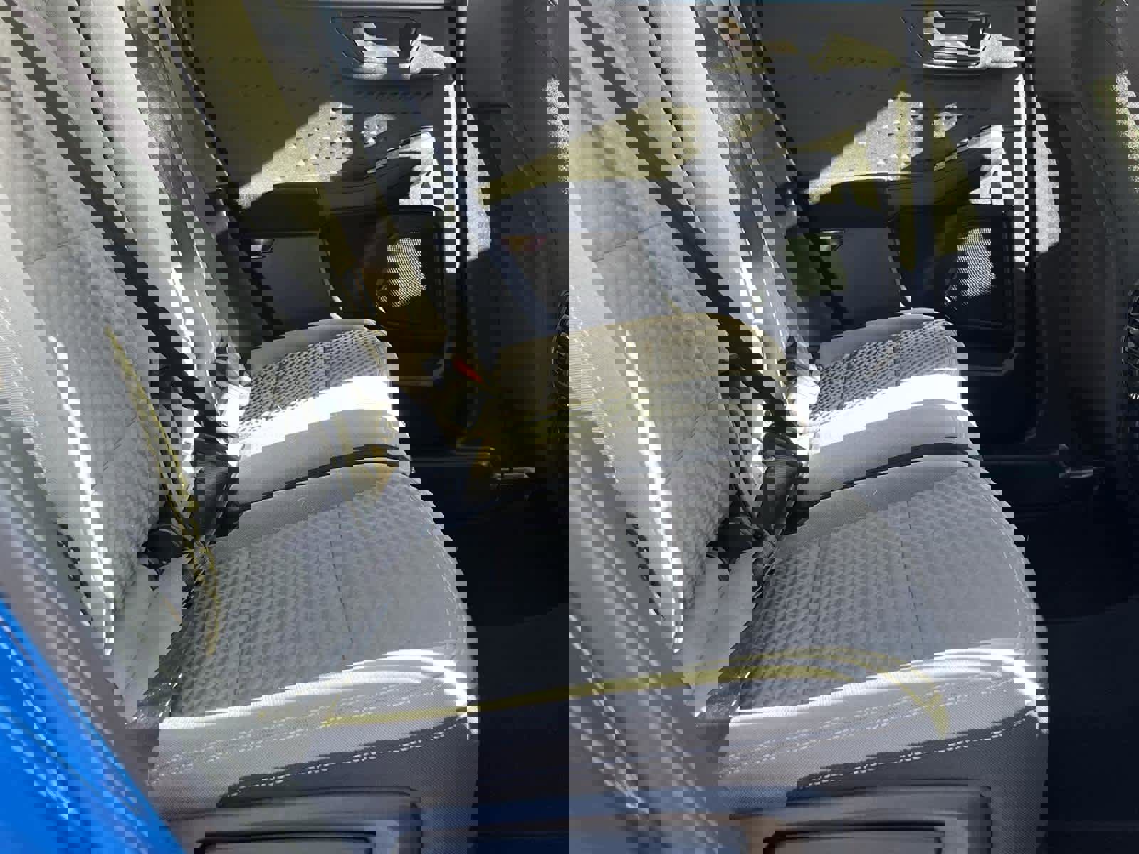 Used 2020 Ford Escape SE image 16