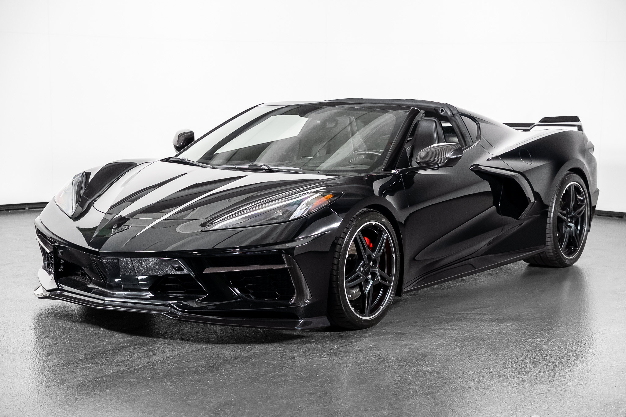 Used 2021 Chevrolet Corvette Stingray Preferred Cpe w/ Z51 Performance Package RWD image 12