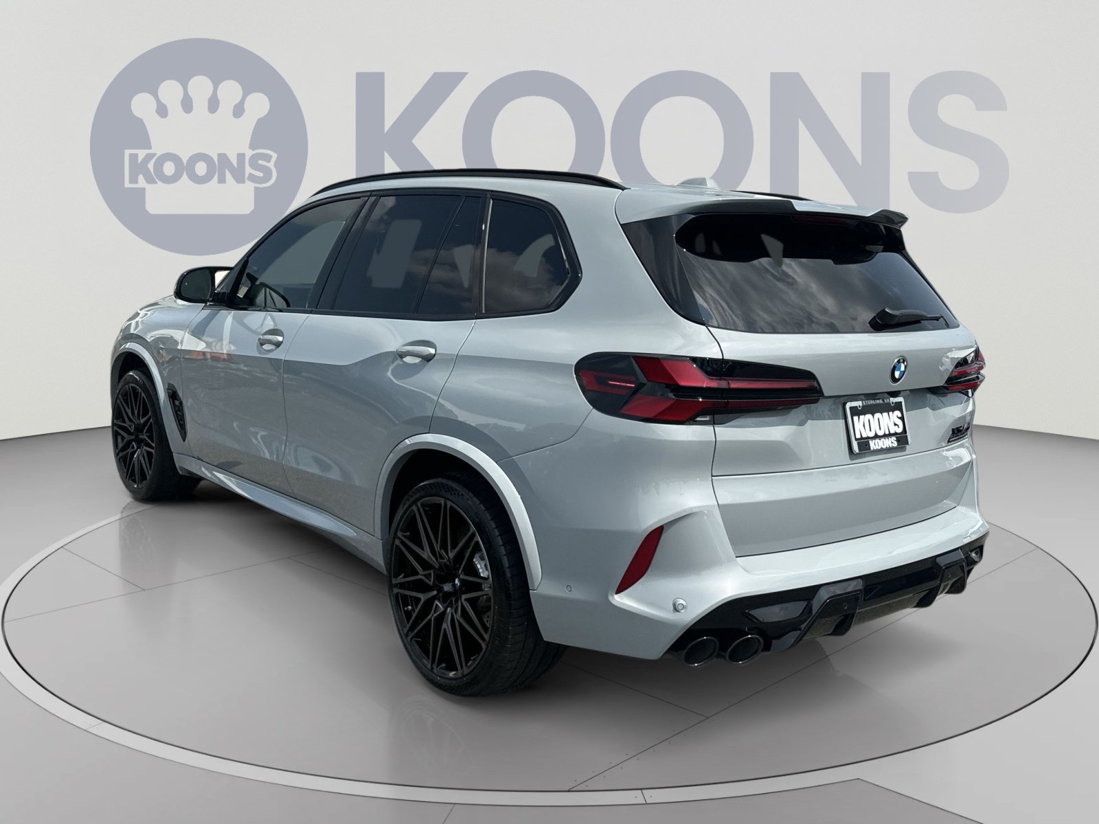 Used 2025 BMW X5 M Competition w/ Executive Package AWD/4WD image 14