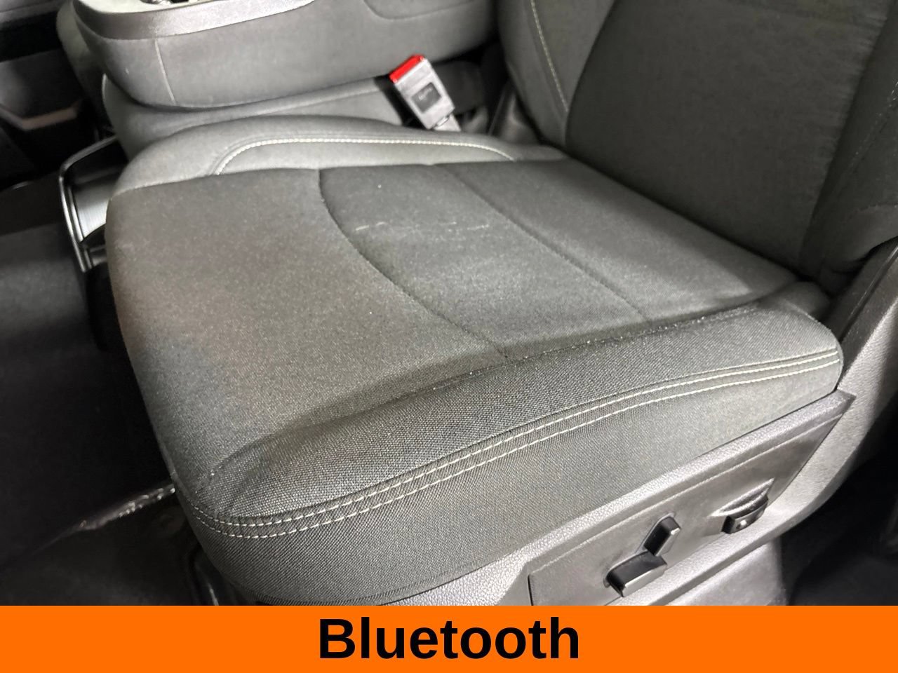 Used 2025 RAM 2500 Big Horn AWD/4WD image 10