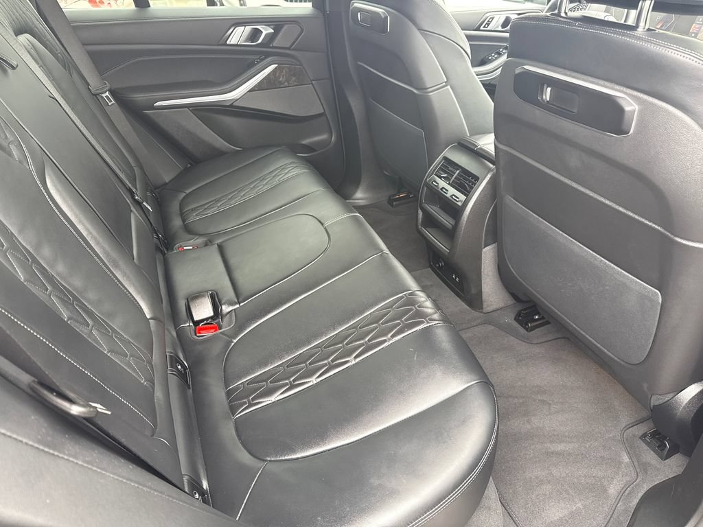 Used 2026 BMW X5 xDrive40i w/ Premium Package AWD/4WD image 16