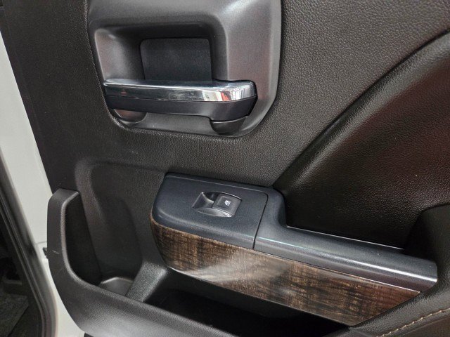 Used 2016 GMC Sierra 3500 Denali w/ Duramax Plus Package image 39