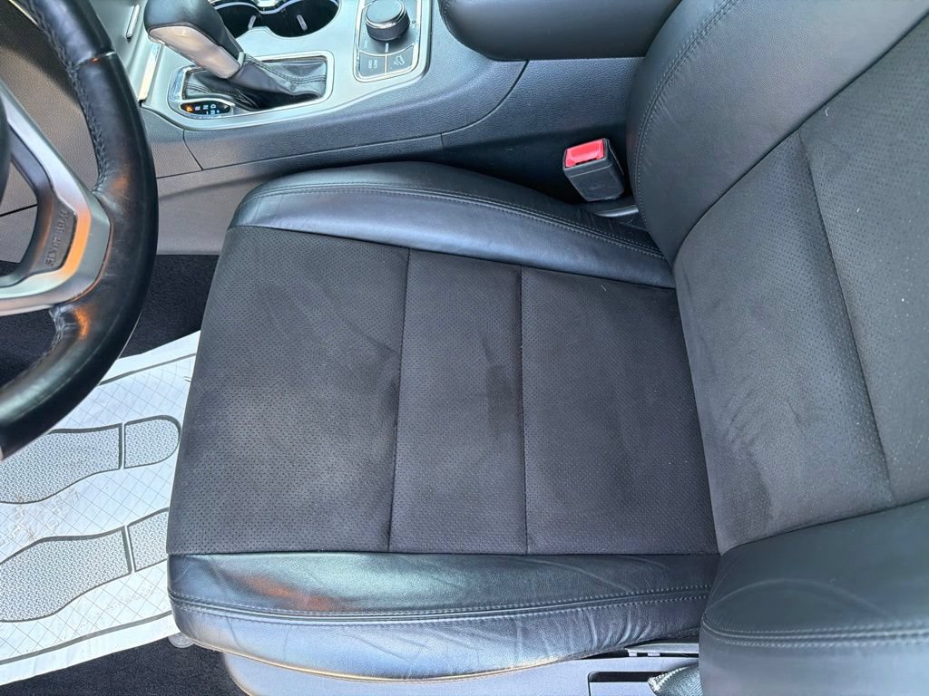 Certified 2020 Jeep Grand Cherokee Laredo w/ Quick Order Package 2BN North AWD/4WD image 17
