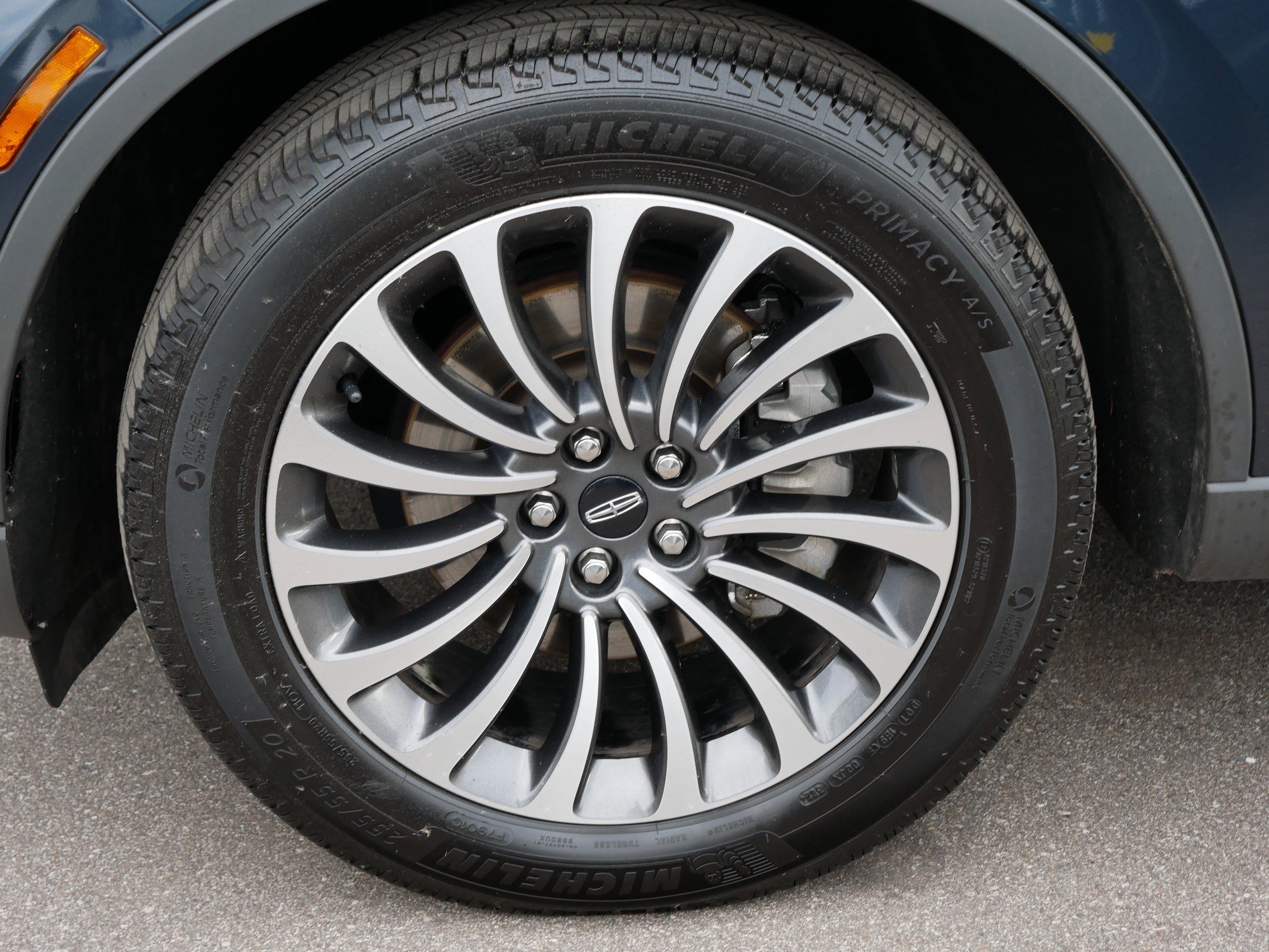 Used 2022 Lincoln Aviator Reserve w/ Elements Package Plus image 15