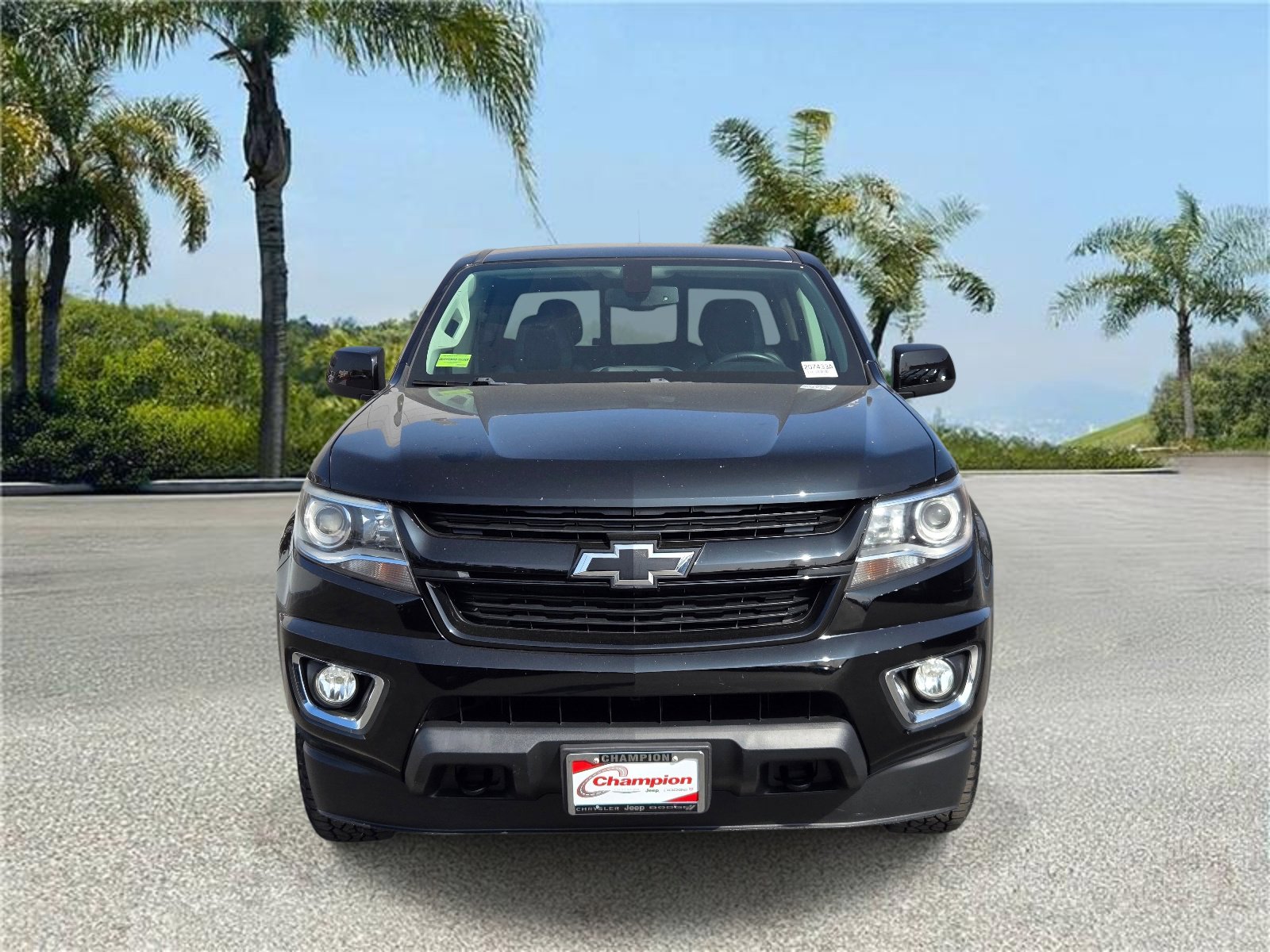 Used 2018 Chevrolet Colorado Z71 w/ Z71 Midnight Edition AWD/4WD image 3