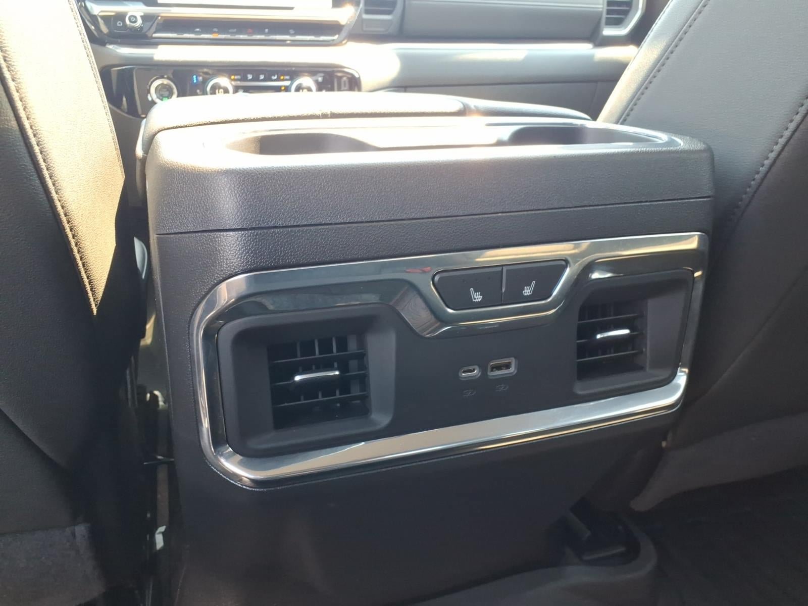 Used 2023 GMC Sierra 1500 SLT w/ SLT Premium Package AWD/4WD image 14