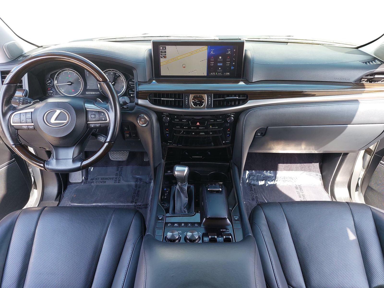 Used 2018 Lexus LX 570 4WD image 9