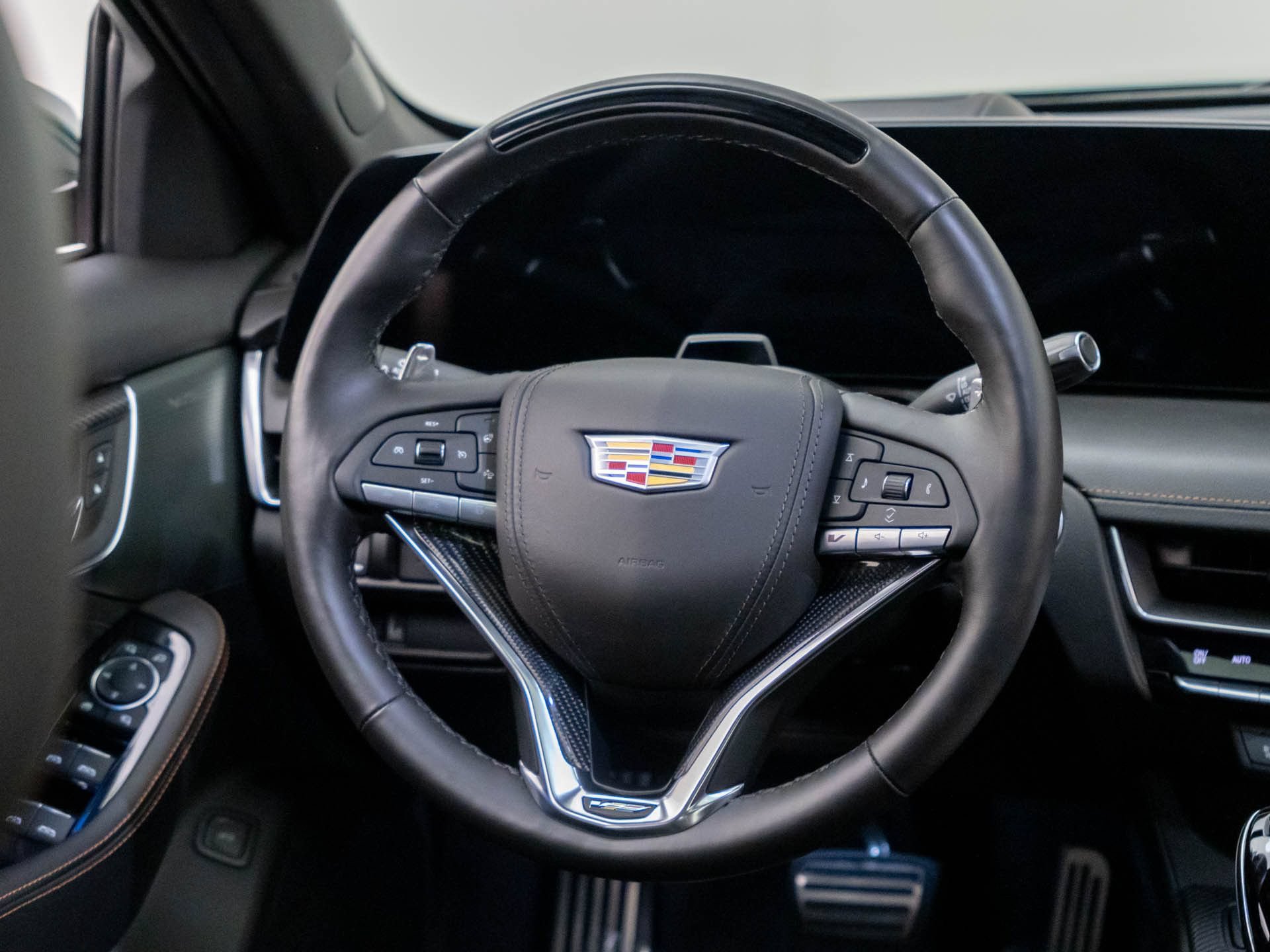 Certified 2025 Cadillac CT5 V w/ Technology Package AWD/4WD image 12