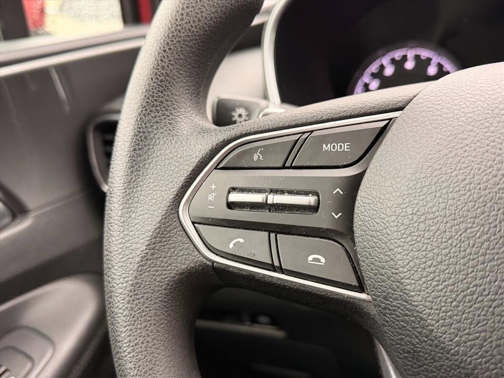Used 2022 Hyundai Santa Fe SE image 16