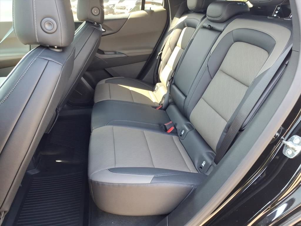 New 2026 Chevrolet Equinox LT w/ Safety and Technology Package FWD image 20