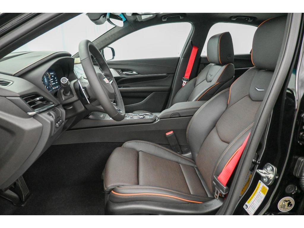 New 2026 Cadillac CT4 V w/ LPO, ONYX Package image 18