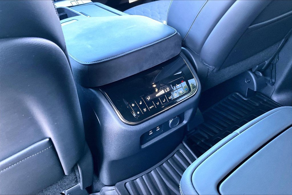 Used 2026 INFINITI QX80 Autograph w/ Premium Cargo Package AWD/4WD image 34